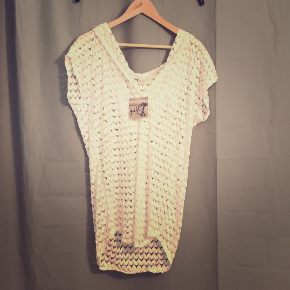 White Short Sleeve Tunic w/ Hood - Jordan Taylor Beachwear